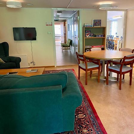Moessebergs Vandrarhem Falköping Eksteriør billede